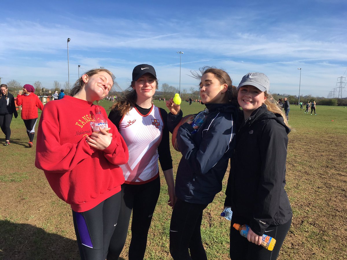 UoBTouch's tweet photo. Bristol gals having a pic with our chick after a first match win 3-2 #uobtouch #springchicks #wedontneednomen https://t.co/3rLzZVpoRr