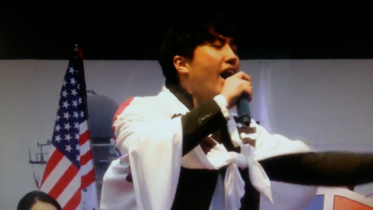 대통령탄핵은대통령의잘못도아니고최서원때문도아니고세월호를빌미로탄핵을주장했던추한년으로부터시작되었다고주장하는애국청년
이제부터AGENDA는518사이비유공자들을밝혀내는걸로잡았다너무잘한일이다
빨갱이들을완전히몰아내는순간까지태극기집회는계속된다 대한민국만세!