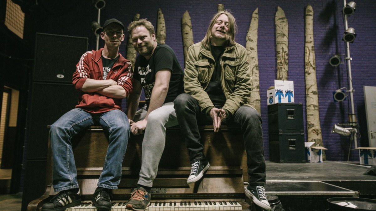 Welbespraakt doet <a href="/UhgahWugah/">Uhgah?Wugah!</a> uit de doeken hoe  The Lighter Side Of Global Warming tot stand is gekomen: 3voor12.vpro.nl/lokaal/groning…