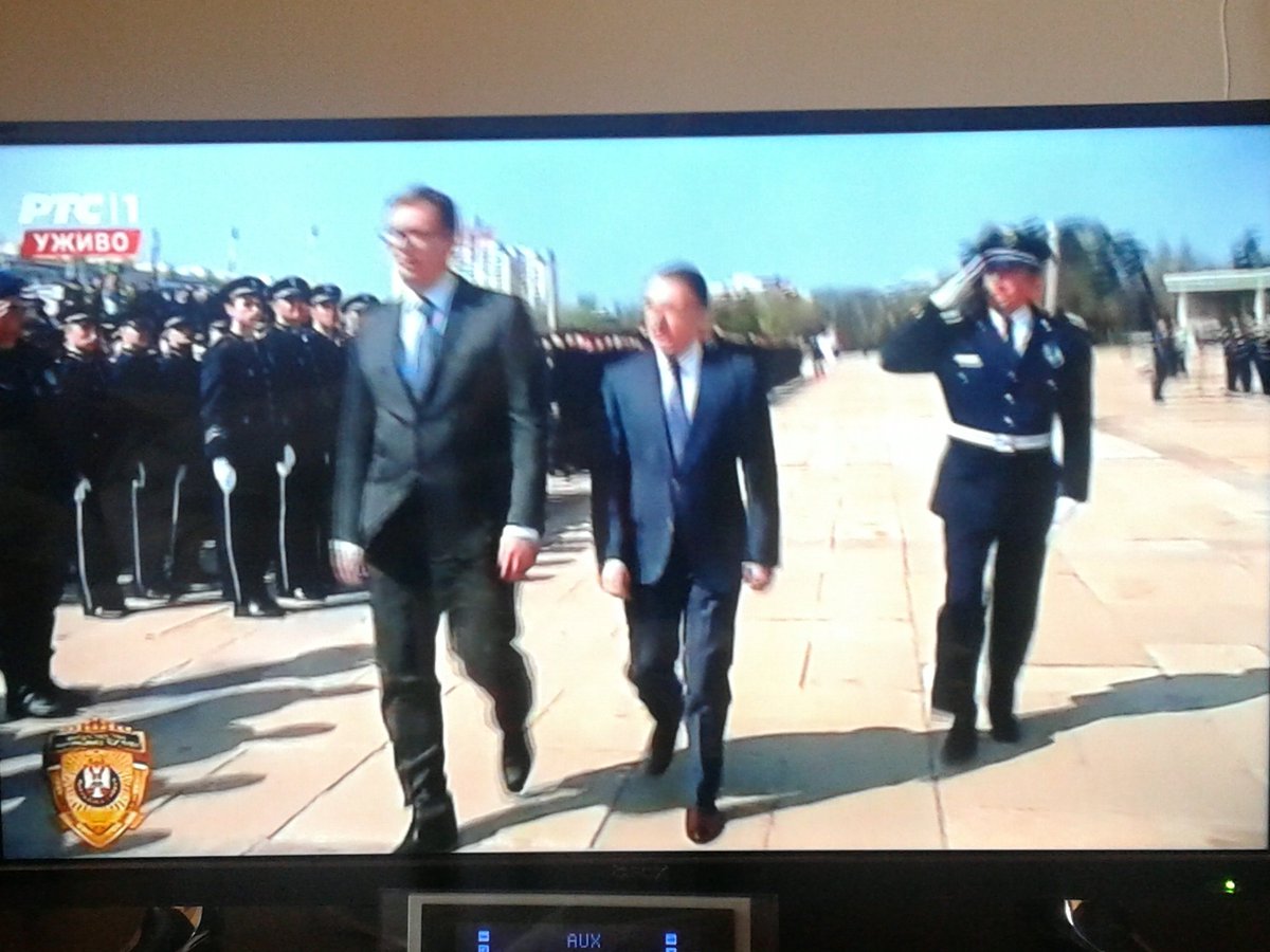 fabianvendrig's tweet photo. #AleksanderVučić as Commander #Lassard with his new cadets from the #PoliceAcademy live on TV in the newest movie. #Serbia https://t.co/zzm8vb3EwK