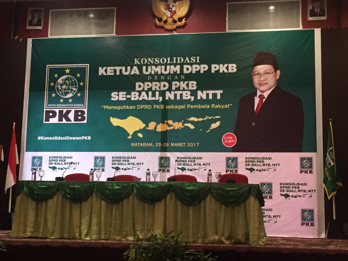 DPRD PKB jgn berpangku tangan dg keterbatasan,hrs tetap menjadi pelayan dlm menghadirkan harapan masy. dg cepat
#KonsolidasiDewanPKB