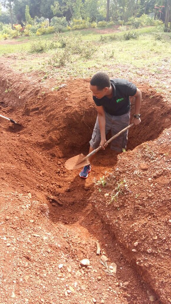 Yumutoni's tweet photo. IHSRwanda involved in major site clean up and drainage system creation at Rebero Karambo cell #Umuganda #community #beyondthetower https://t.co/nm4RBSvEMr