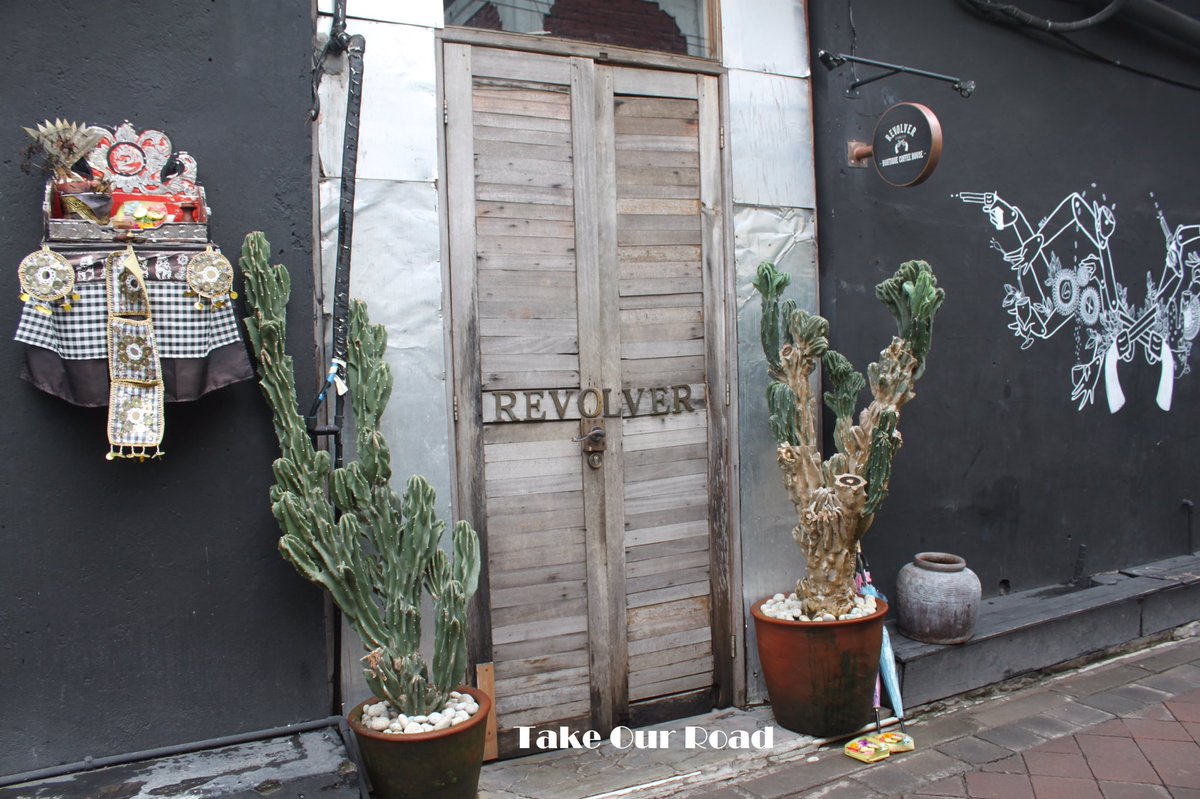takeourroad's tweet photo. What's behind these doors? #bali #revolver #revolverespresso #revolverseminyak #cactus #dailyofferings #art #blackandwhite #drawing #entry https://t.co/9y9wEWkhQr