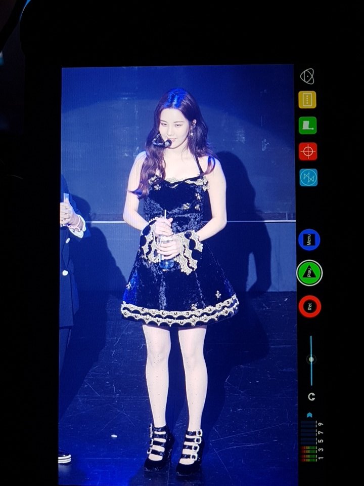 [PIC][25-03-2017]SeoHyun biểu diễn tại "10th Lou Gehrig Hope Concert" vào tối nay C7wjleQVwAAyfWj