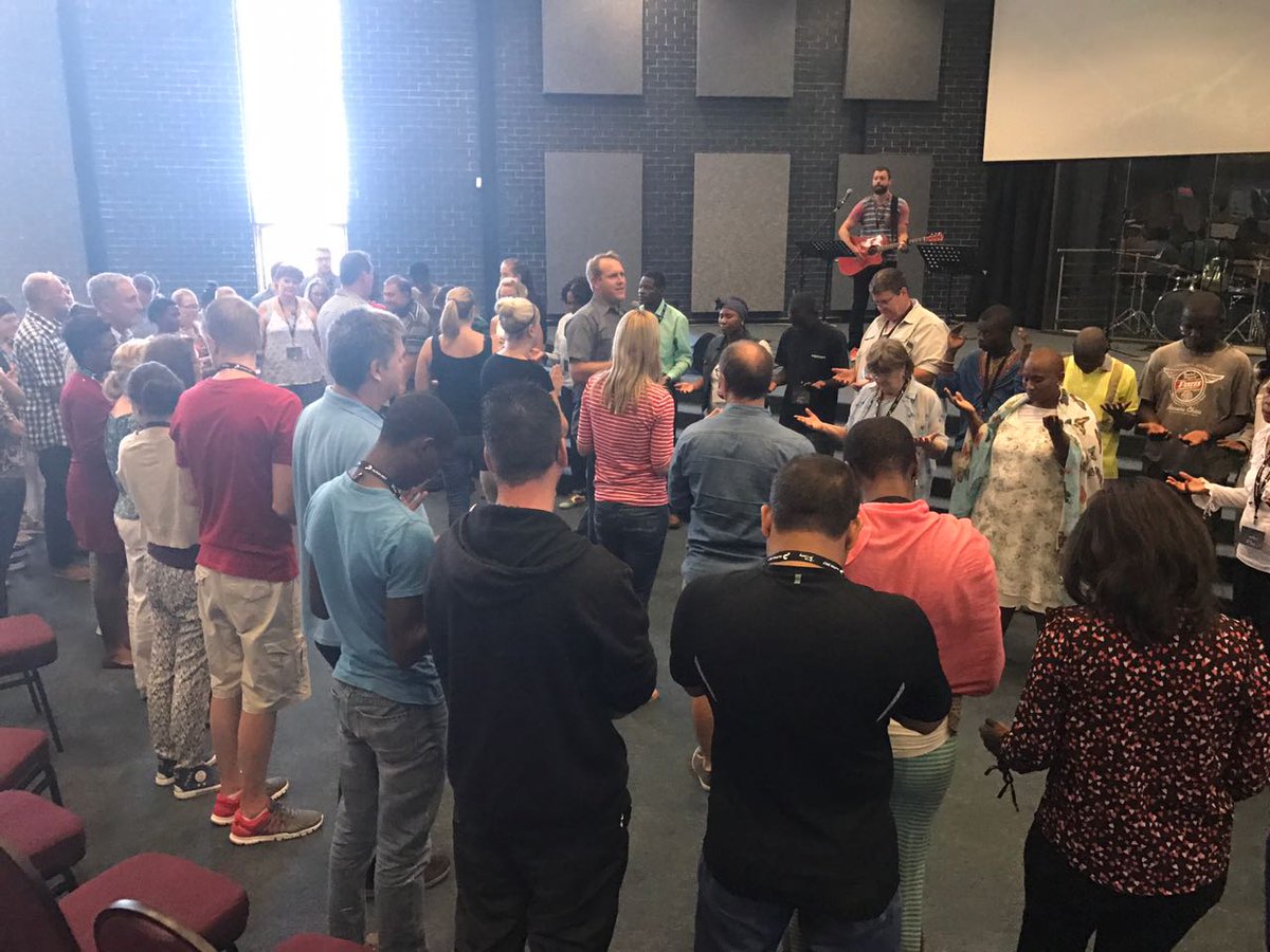 manando__'s tweet photo. Jesus did things this morning @TheXrossing Church 🙌 #SpiritualWeekend #God #SpiritualBaptizm ❤ https://t.co/yRZNfED0v5