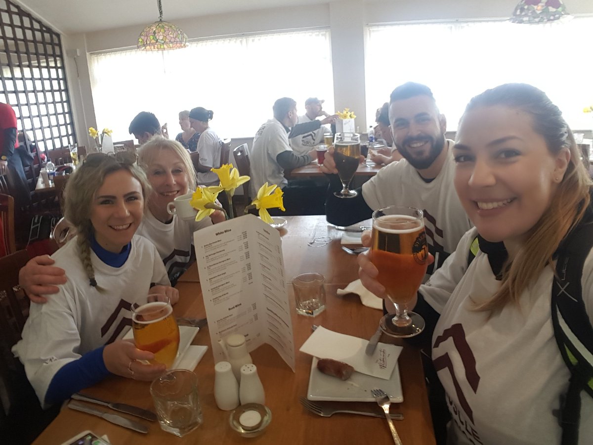 PennyMoyses's tweet image. #refreshmentbreak @musclewarrior #125PresidentsWalk @Kate_Jacko