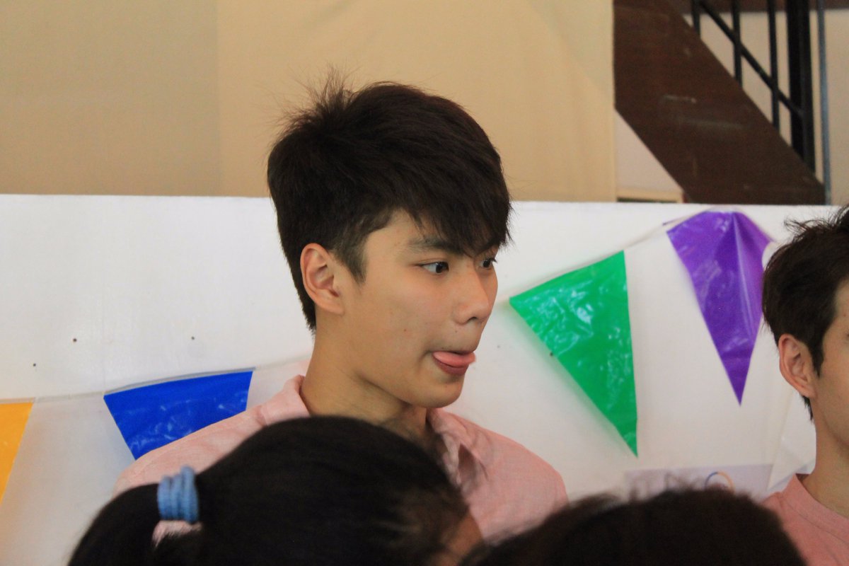 OhmToey_babies's tweet photo. Day2 MIR CHARITY Event
So cute😜😜😍😝😝  @ohmpawatt 
#MIRINMANILA
#ohmpawat 
©Jeritz📷 https://t.co/0Rln4QMwwL