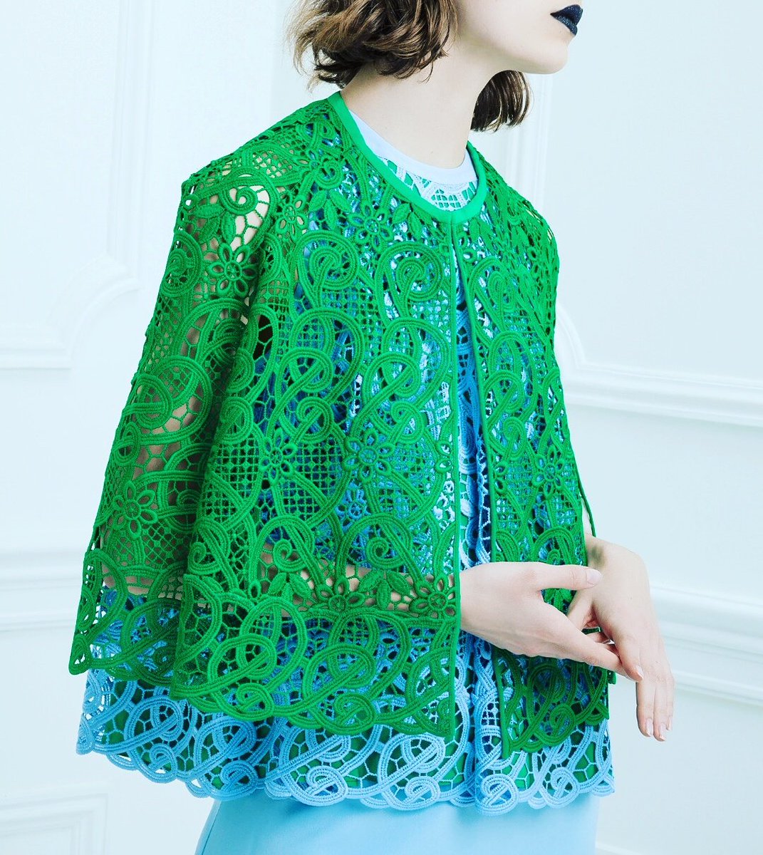 le_placard_dore's tweet photo. Jolie veste en dentelle VIONNET sur vente privée vais je craquer ?!!! #vionnet #dentelle #lacejacket #frenchbrands https://t.co/XwAzEbVZP2