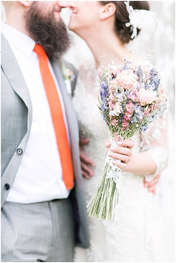 aislesociety's tweet photo. How fabulous is this Darling Campground Wedding? Via @savvybride, captured by @CassiClaire #wedding https://t.co/Qo3bf6pU47 https://t.co/g7FJmaRsZb