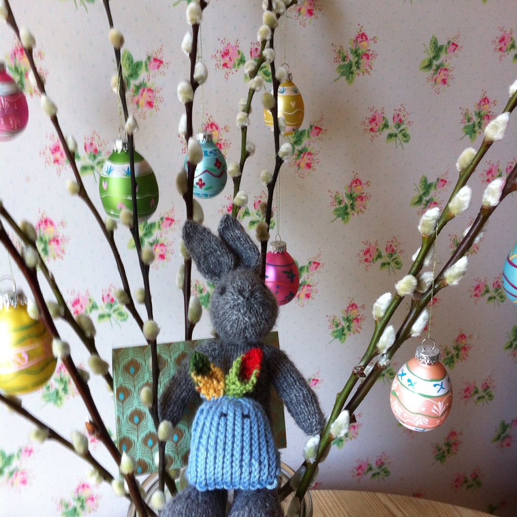 PomPomWhippet's tweet image. Return ov Easter twee! @FleeWhippet @pocusdorcus @BertieRace