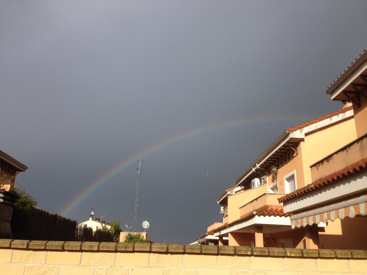 Albertitoolim's tweet image. Precioso momento...