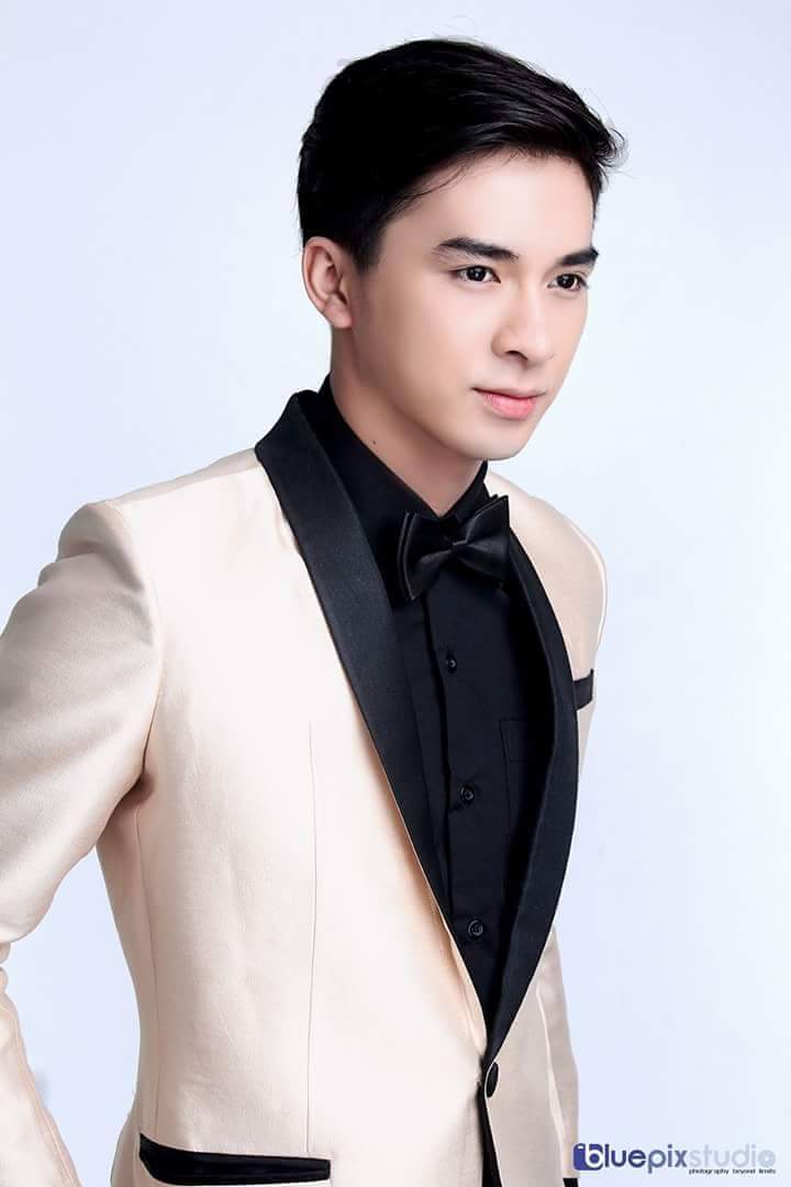ALLENfinityOFC's tweet photo. Happy 40K Followers @Boyband_Allen and Happy 1.7K Followers to us, Finities! God bless us all. ππ #OneForAllen https://t.co/SJ0NvFC3lR