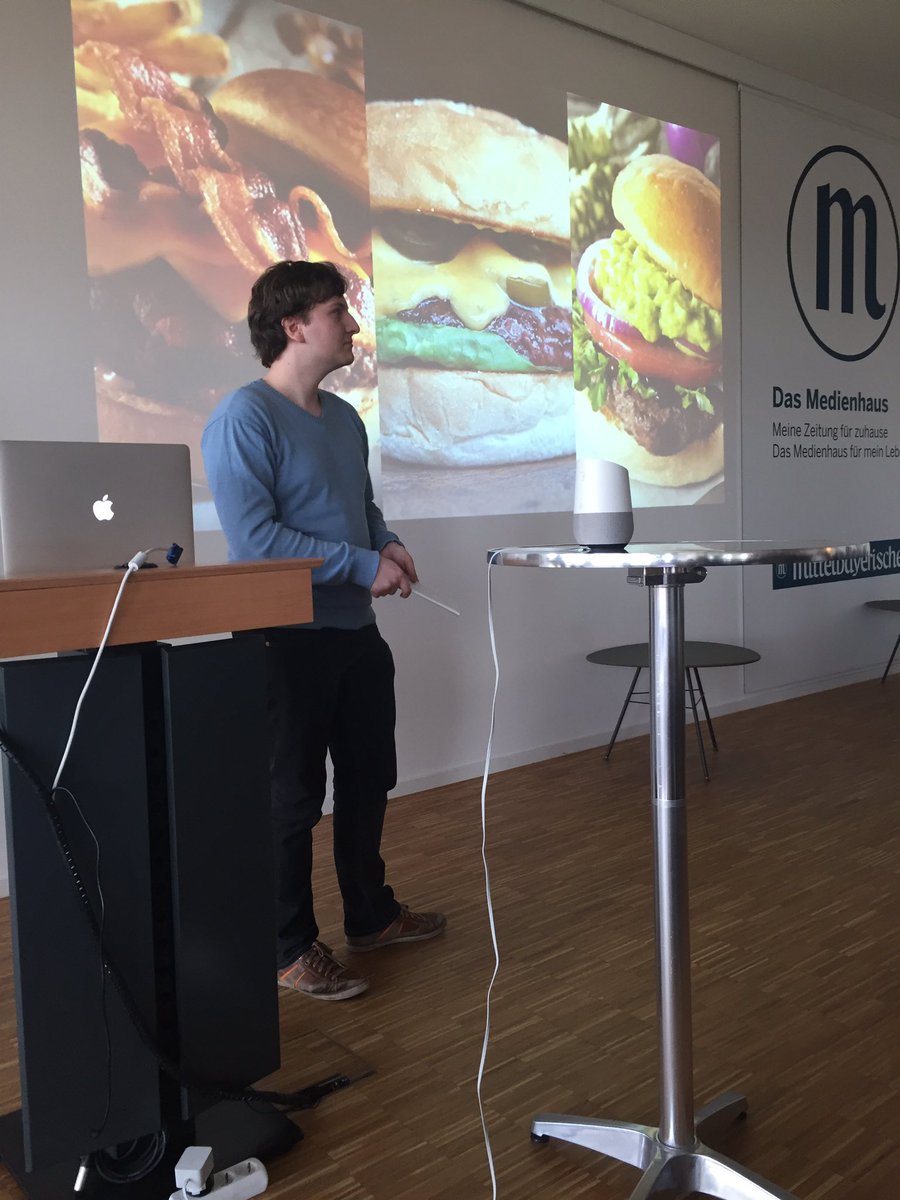 JosefinZ's tweet image. #chefBot bietet sprachgesteuerte Kochanleitung mit Google Home, damit man nicht mehr mit schmatzigen Fingern das Display vollsaut #mzhack17