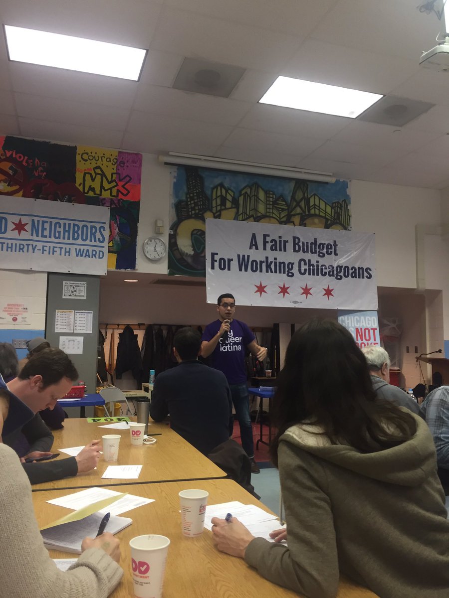 neighbors35th's tweet photo. @AnthonyJQuezada talking about ways to take action on progressive policies #un35 https://t.co/qmfkgQwk49
