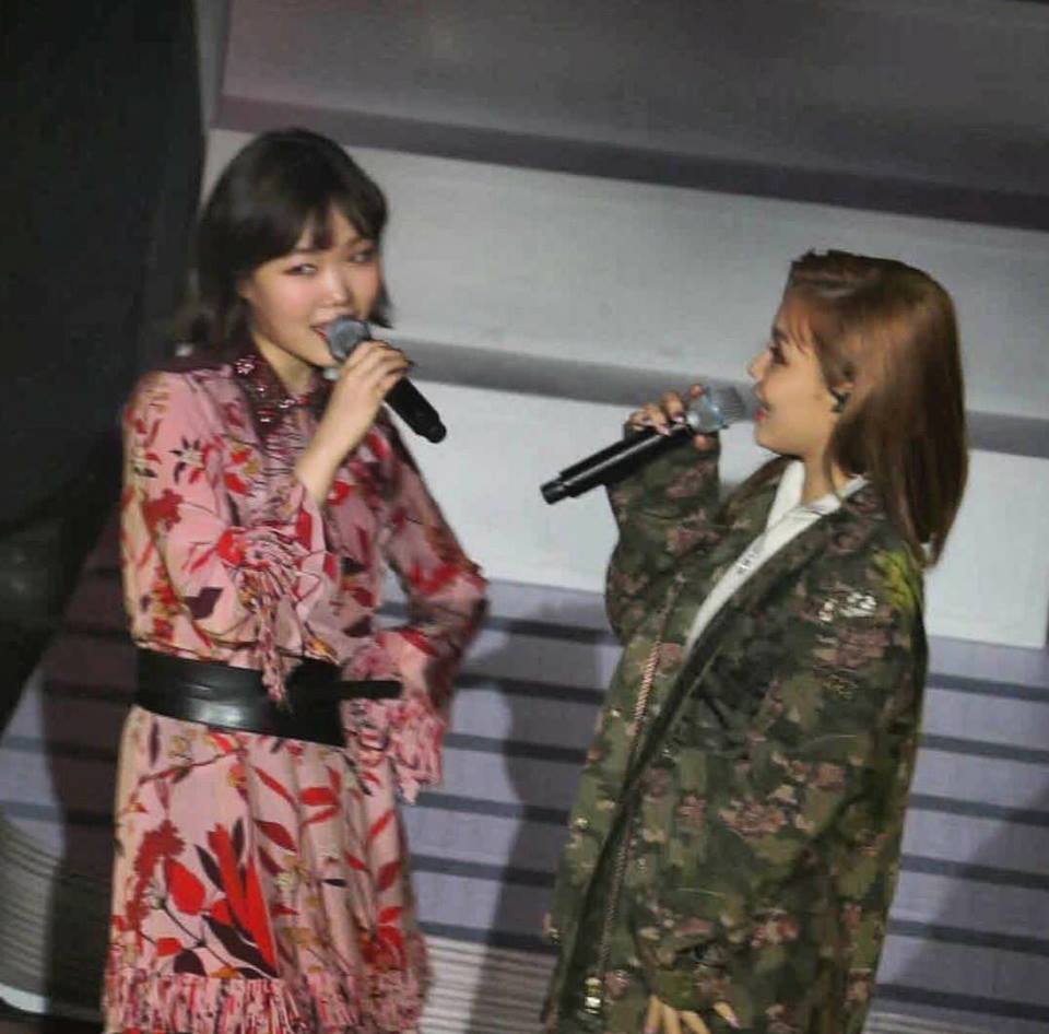 YGTheBestCom's tweet photo. #AMKU's Suhyun and Jennie outfits
#DIARYCONCERT #LEEHI #YGFAMILY
More on: https://t.co/bokkDYLYu1 https://t.co/oeP2OSTutL