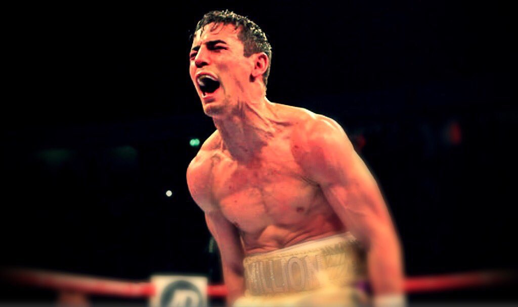 RETWEET if you're backing Crolla tonight! 

Back our boy! 🇬🇧

#Revenge