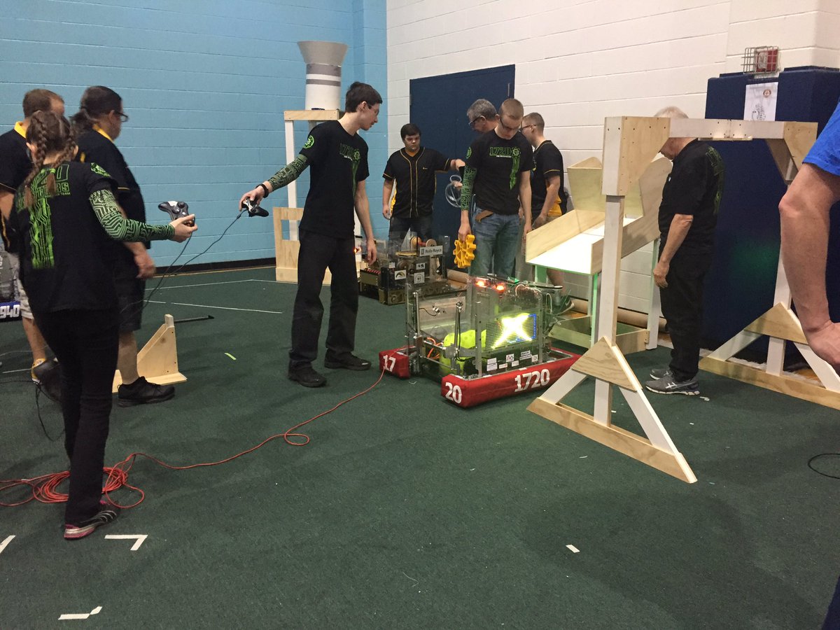 emilyapace's tweet photo. These HS robotics teams are amazing. You should check out the competition at Perry Meridian today until 5p. @IndianaFIRST @rtv6 #Engineering https://t.co/Y4eAd8nZSA