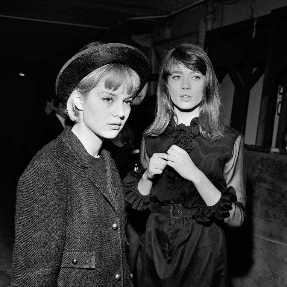 Sesi kadar güzel kadınlar. #FrançoiseHardy ve #SylvieVartan #ViveLeCinema