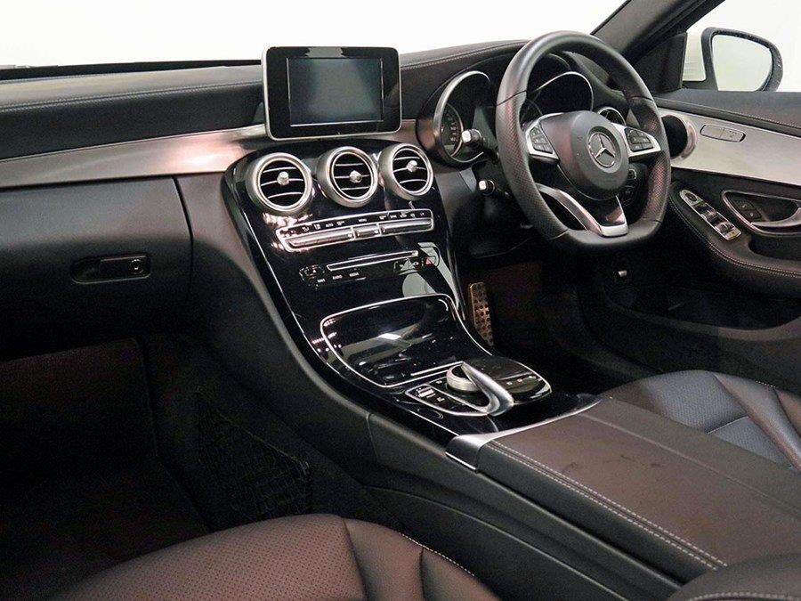VIPmercUsed's tweet image. 💫C200 AMG Line Auto💫

7k

Nav, Leather, H-Seats, R-Camera, LED lights

£2000 dep
£399pm
36m 10kpa

Or 

£0 dep
£399pm
48m 10kpa T&amp;amp;Cs Apply