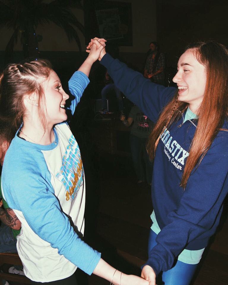 maddyelise's tweet photo. happy birthday to the biggest ray of sunshine i know. you deserve the greatest day jay. i love you endlessly and am beyond thankful for you💗 https://t.co/KWa1YWoNbh
