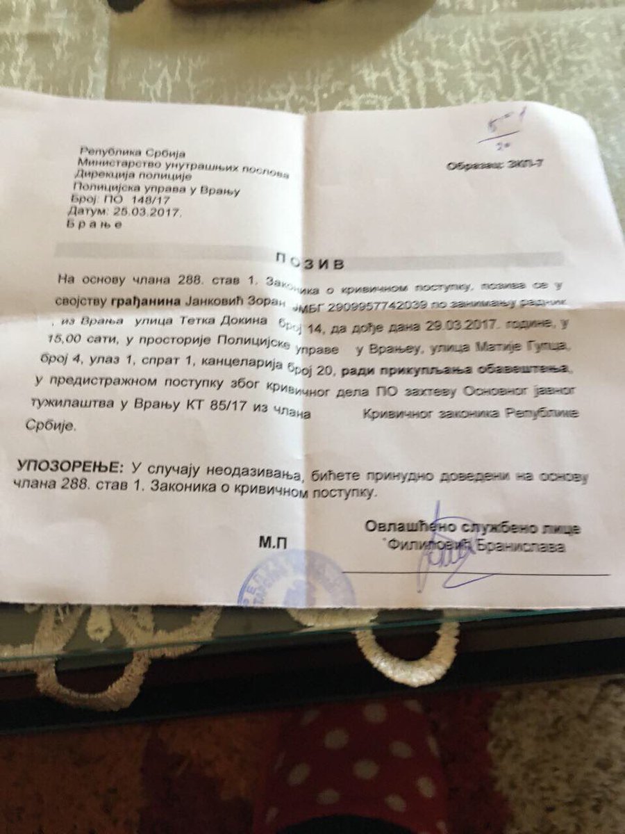 tanyajankovic's tweet image. Posle emisije Život priča policija maltretira moje roditeljeŠta ćete da uradite da ih puste na miru @NesaStefanovic