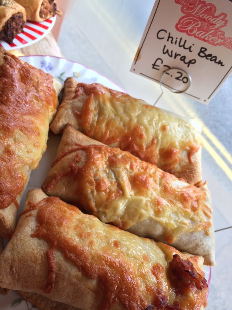 MoodyBakerAlst's tweet photo. We ❤ #organic, #fairtrade &amp; #local ingredients. Suppliers include @deerNdexter @AskertonCastle @SumaWholefoods @AllendaleAle @Carronlodge https://t.co/OtJ1QH99rC