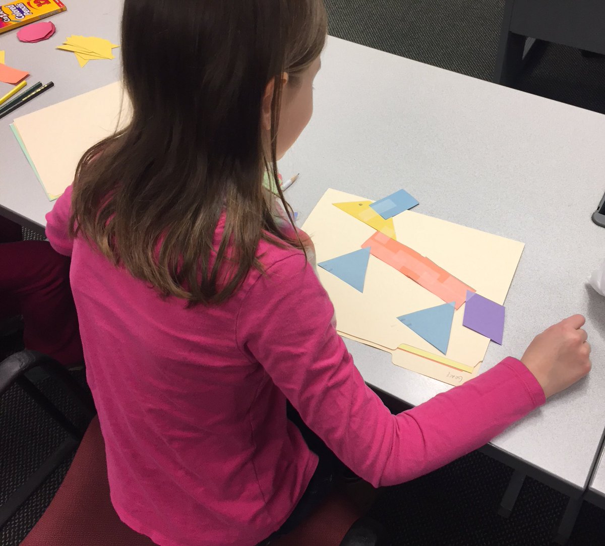 DrJMChapman's tweet photo. @AbigailMethod & @emma_hartshorn #gccedu #preT teaching #MathwithMonet during #MathBlast @GroveCtyCollege https://t.co/YaFSIgPYjh