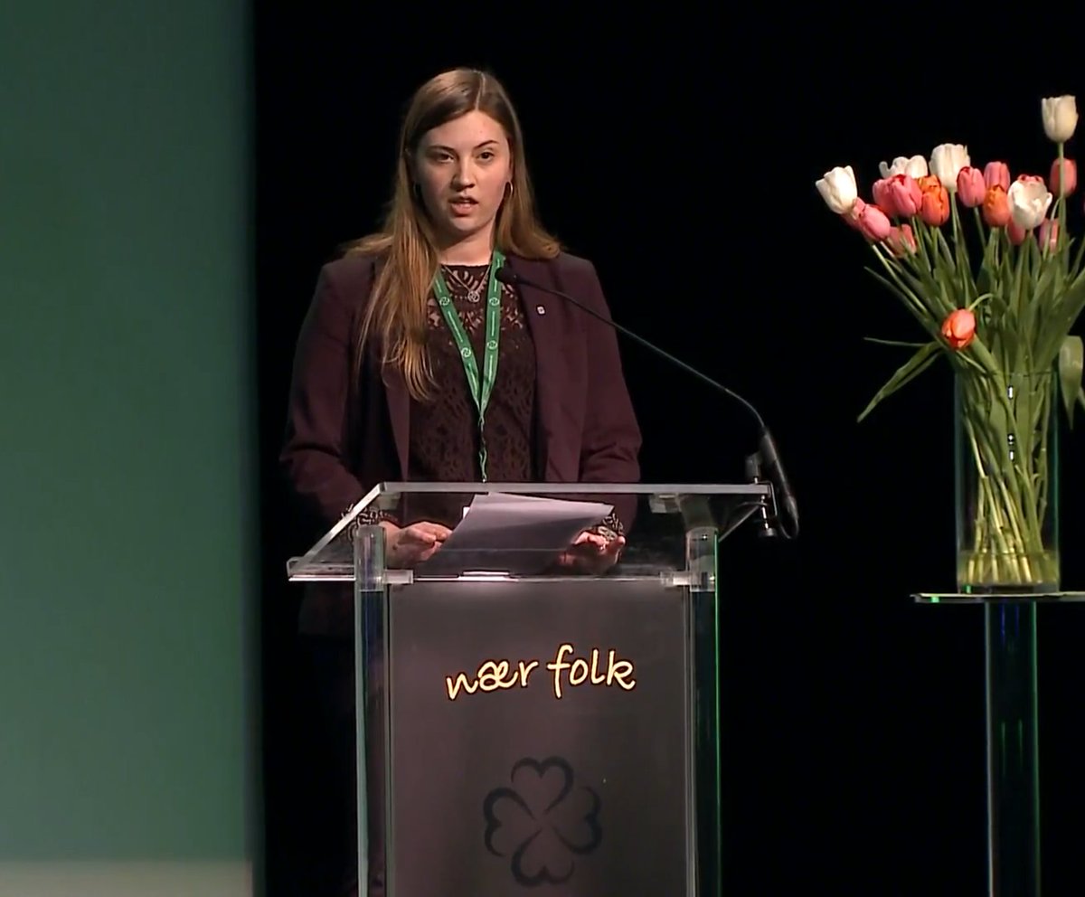 "Nord-Norge skal også ha rett til lokal forvaltning av fjell og vann. Ja til fjellstyrer, også i Troms og Nordland"  #splm17