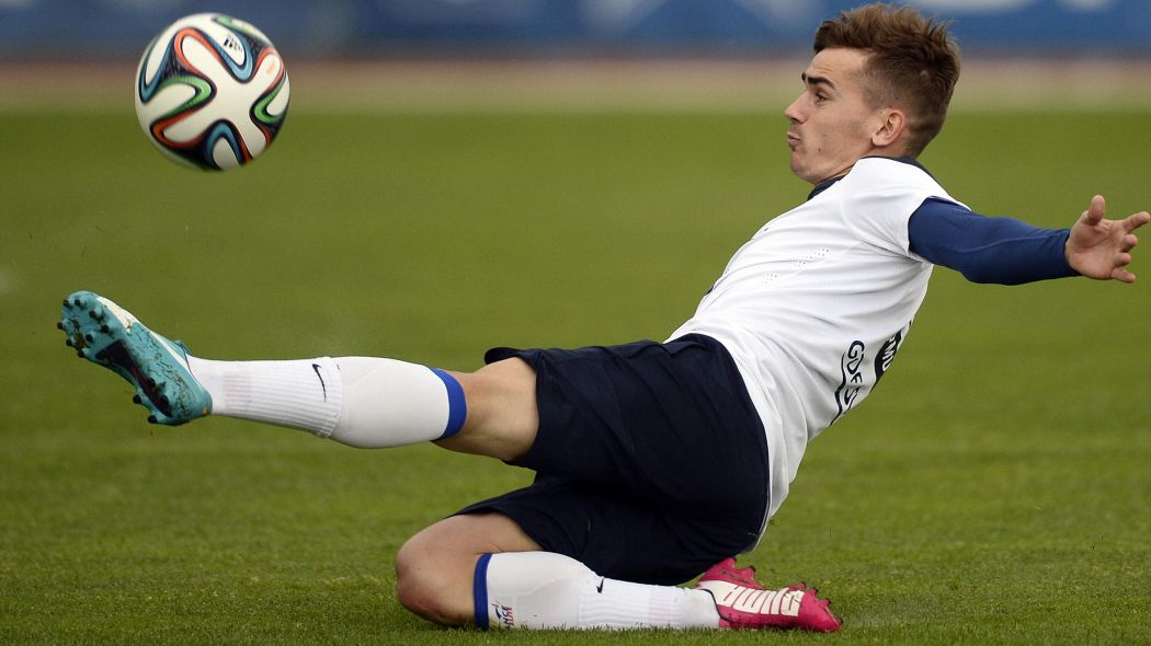 BVSPORT_th's tweet image. Luxembourg-France tonight! Griezmann with Booster Elite "France"
#soccer #football #iusebooster #bvsportth #bvsport #allezlesbleus