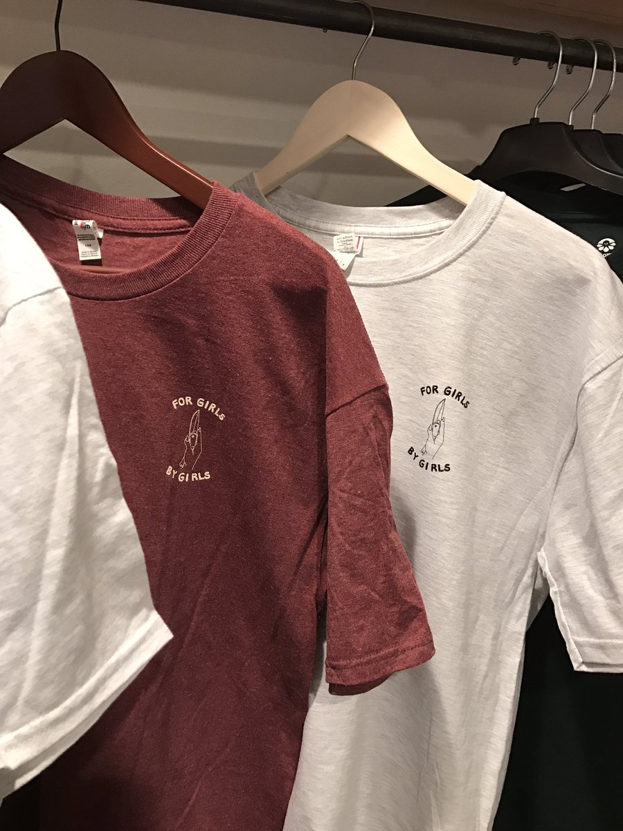 MichMichlo's tweet image. Stop by today and come say hi see some dope art and we also have some dope merch