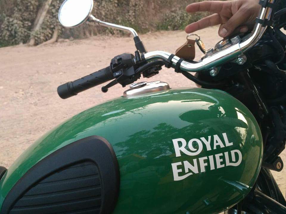ShimlaRider's tweet photo. #Biking #RoyaleField #ShimlaRider #Riding_is_in_the_blood #contact 9816263555 https://t.co/bKYKBGs7gD