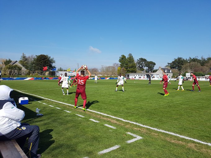 Voir l'image sur Twitter