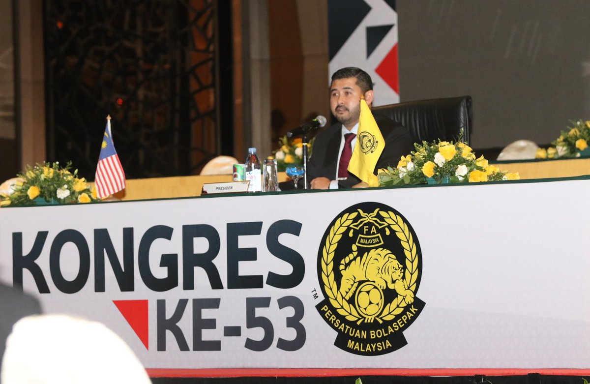 FAM_Malaysia's tweet photo. Imbas kembali titah ucapan sulung Tunku Ismail selepas sah menjadi Presiden FAM yg baharu pada #KongresFAM hari ini https://t.co/V924Hm1lpj https://t.co/6VWuygTsvs