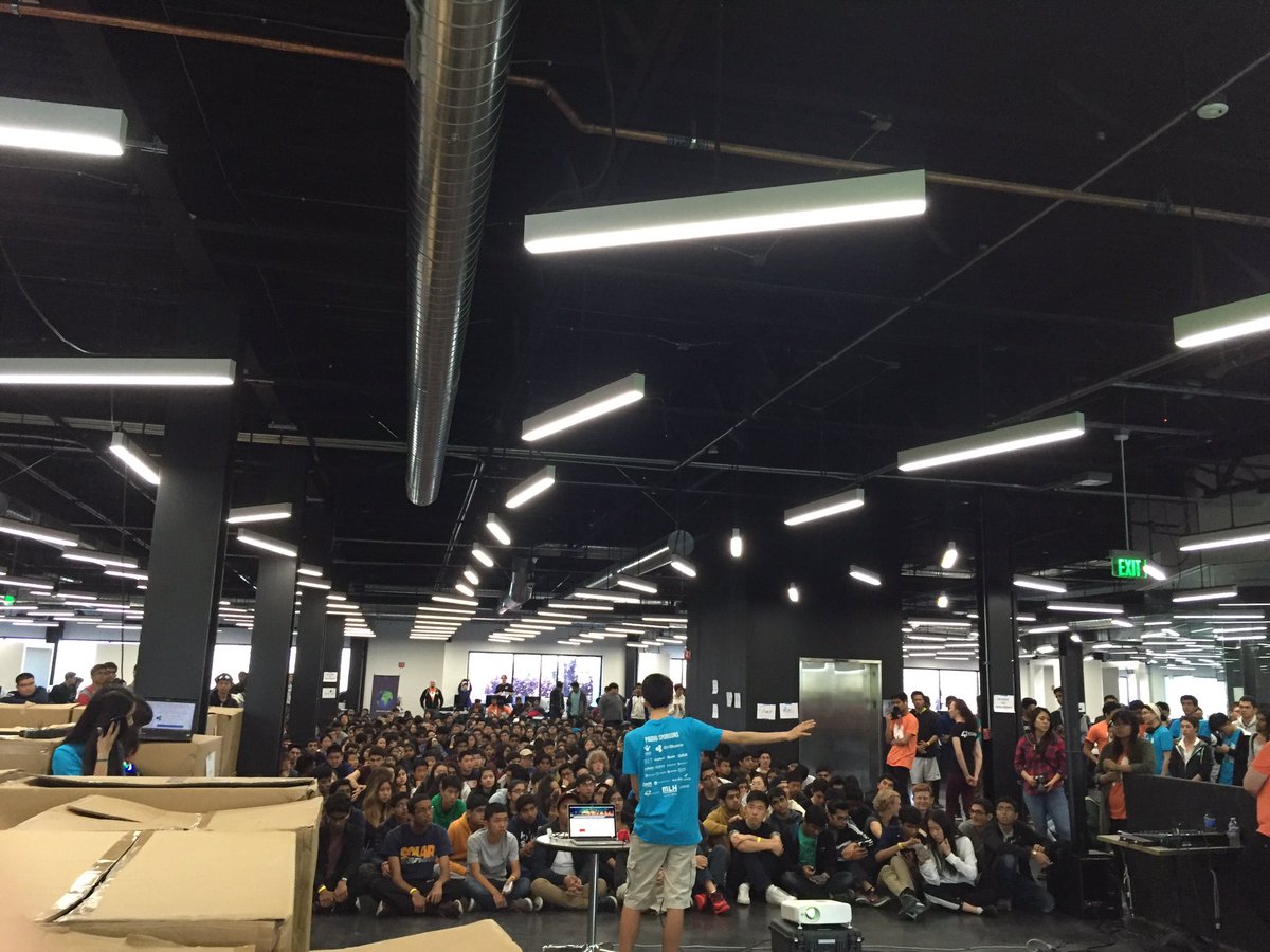 .<a href="/HighSchoolHacks/">HSHacks</a> is lit 🔥🔥🔥 at .<a href="/42born2codeUS/">42born2codeUS</a>