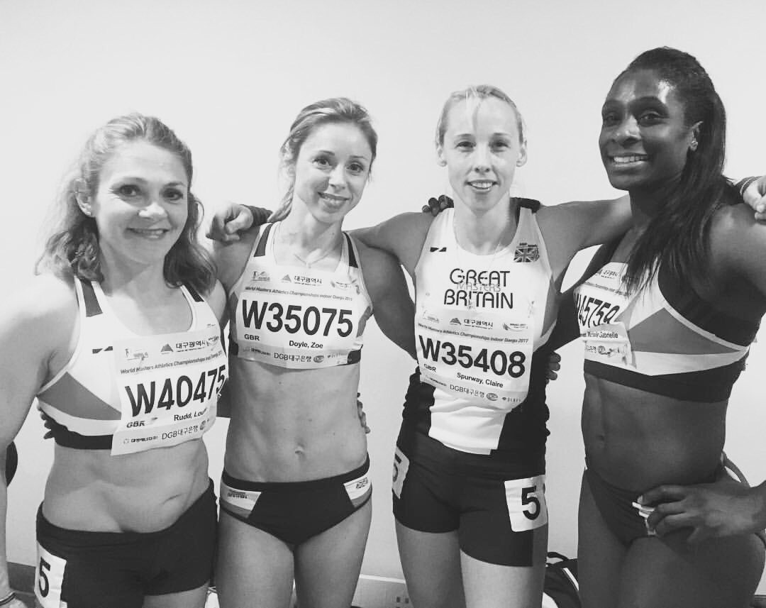 doylesmithzoe's tweet photo. World Champions! W35 200m Relay Team!#Daegu2017🥇🥇🥇🥇 https://t.co/V4ZiP6iCJI