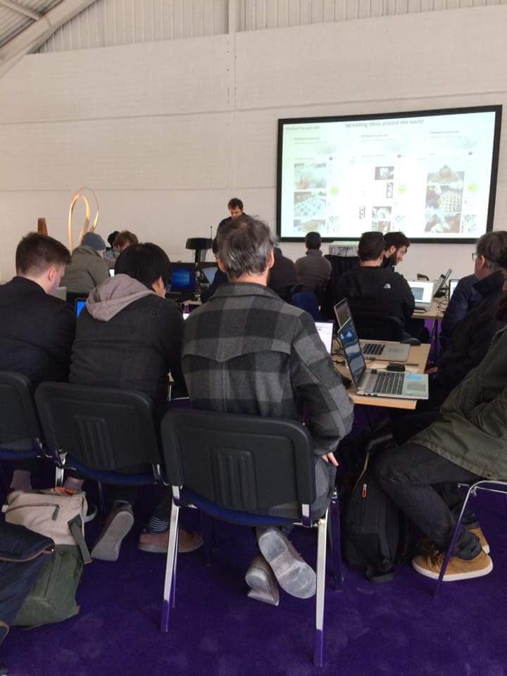 SimplyRhino's tweet photo. Our #grasshopper3d trainer @Mamou_Mani delivering his #DecodingCraftsmanship workshop at #JosephWalshStudio today #rhino3d #parametric https://t.co/2S6GnytEG9