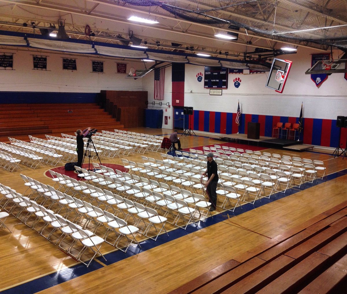 VermontPBS's tweet image. We're setting up at @HazenUnion for the VT Congressional Town Hall at 1:30. Available to stream at vermontpbs.org/live #vtpoli