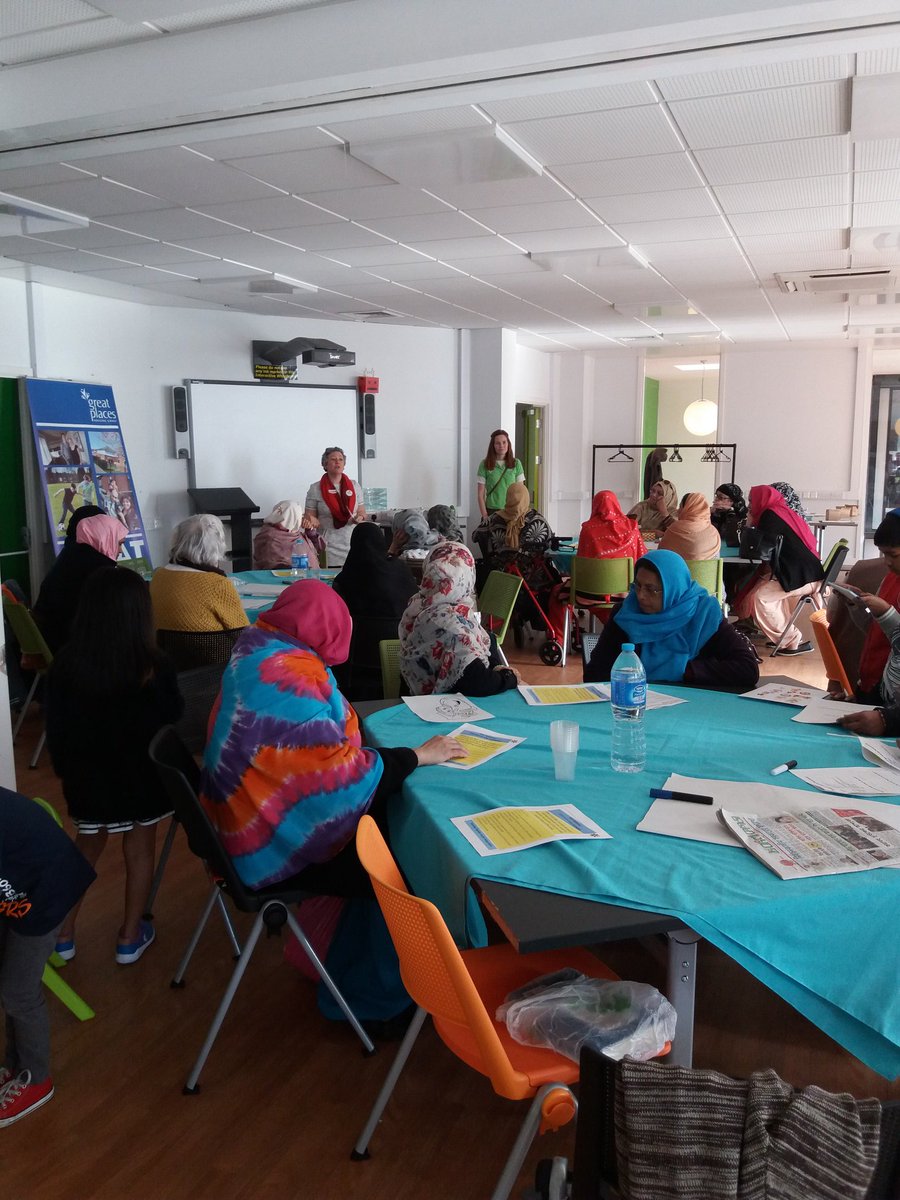 Lisaj_mc's tweet photo. Great turnout for #AgeFriendlyNetwork #Longsight #Ardwick Afternoon tea! Room is buzzing with ideas @MyGreatPlace @CllrSuzanne @buzzmanc https://t.co/1zKdXIcJdU