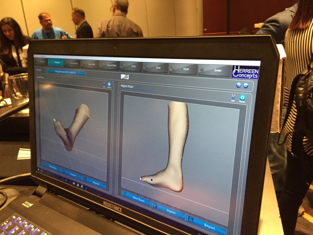 bijan_najafi's tweet image. 3D scanning of foot to design custom made insoles, AFO, and shoes! #offloading workshop #DFCON17