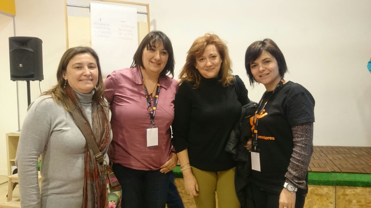 gitanos_org_MA's tweet photo. Hoy en @utopic_us #SuperProgramadores tecnologia segura con @rockbotic_com @fundacionorange @laruecaas https://t.co/KPTfvXUJ0v