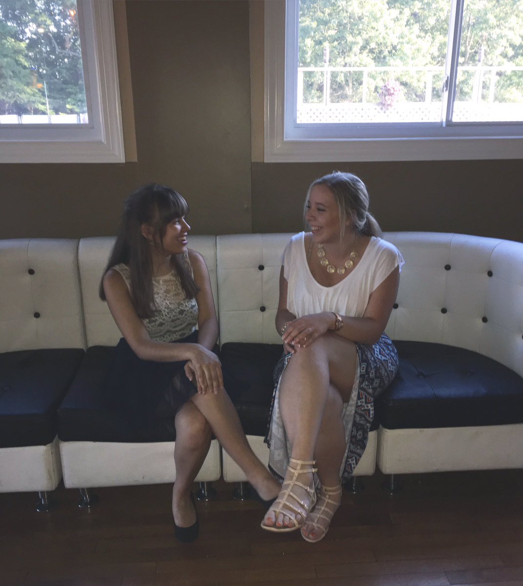 DaniMasdonati's tweet photo. Happiest of birthdays to my day 1 homie🎉you are the kindest and most awesome person I know, there is never a dull moment❤ love u always💕💋🎼 https://t.co/x1Bz4qhHrN