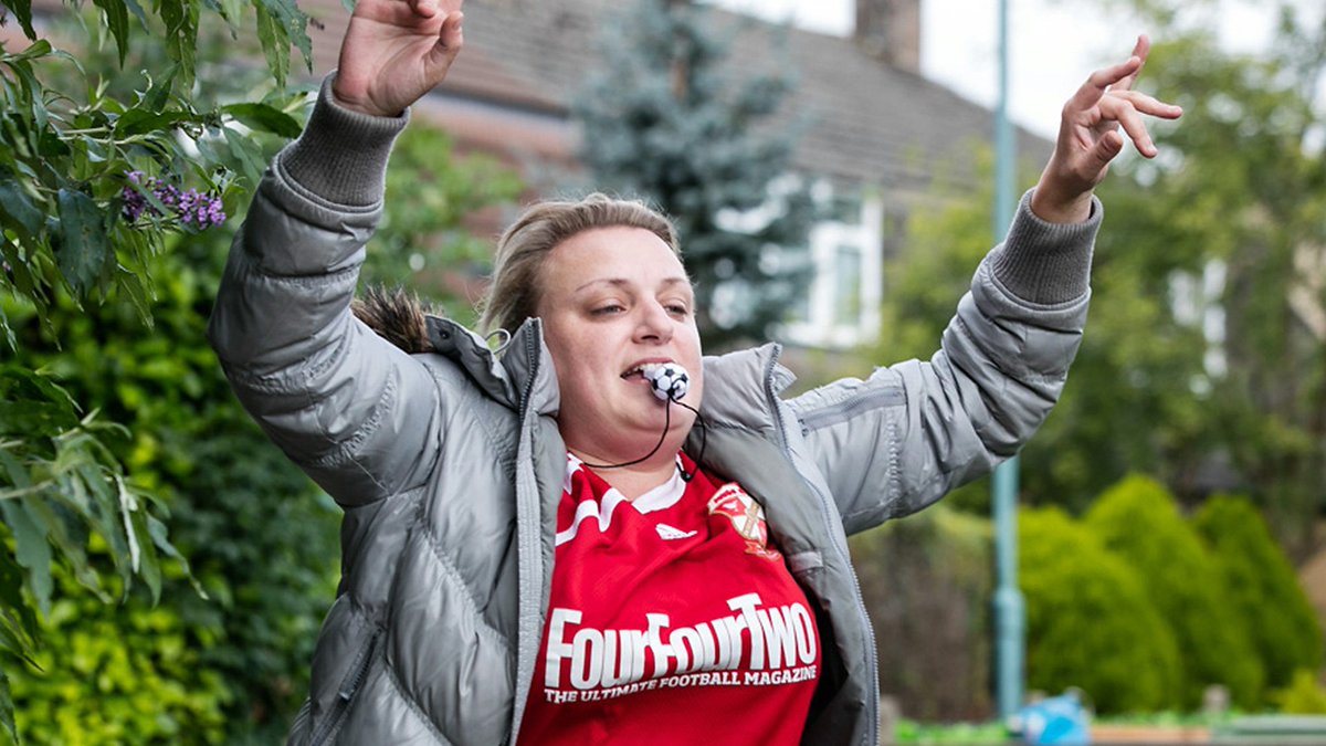 SwindonWeb's tweet image. FT: #Swindon 1 Millwall 0
Conor Thomas injury-time strike gives Town hope. Still 4 points from safety.
#hangingon