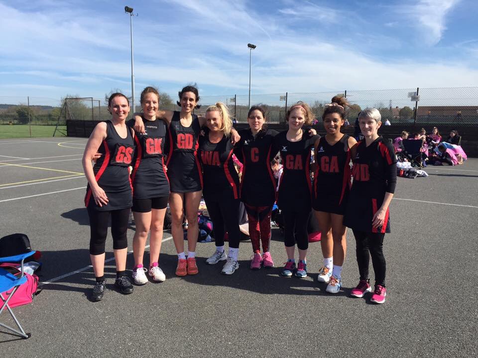 LPNetball's tweet image. Fun in the sun for TWISTERS out playing at the @RDNLeague fun rally raising money for @breastcancernow