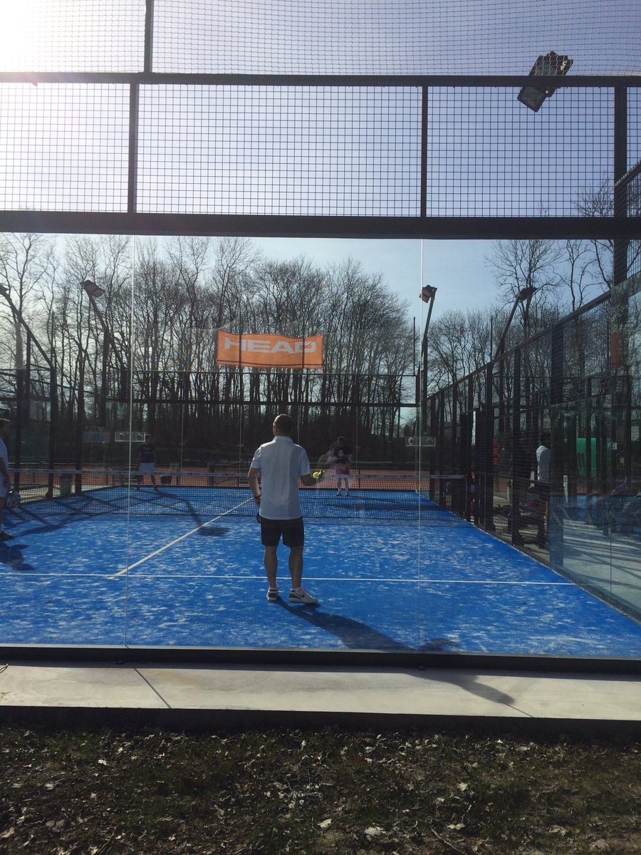 AntoineDemou's tweet photo. Victoire 6-0 sous le soleil en interclubs de #padel avec @VictorMITULA ! @Go4Padel #Tennissimo #RTCL https://t.co/oqYigEPBDN