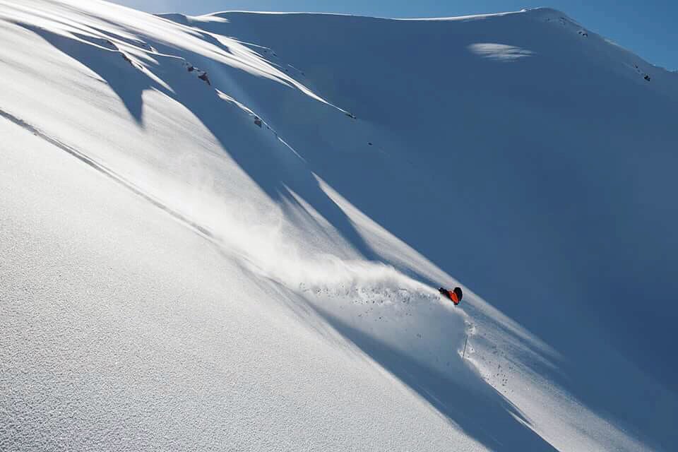 purcellheliski's tweet photo. Sun's coming out! The#Purcells are truly caked in snow! π· @ColleenGPhoto @LaundryStudios #deeppow #springskiing #bigalpine https://t.co/J0Z3Zx56Gr