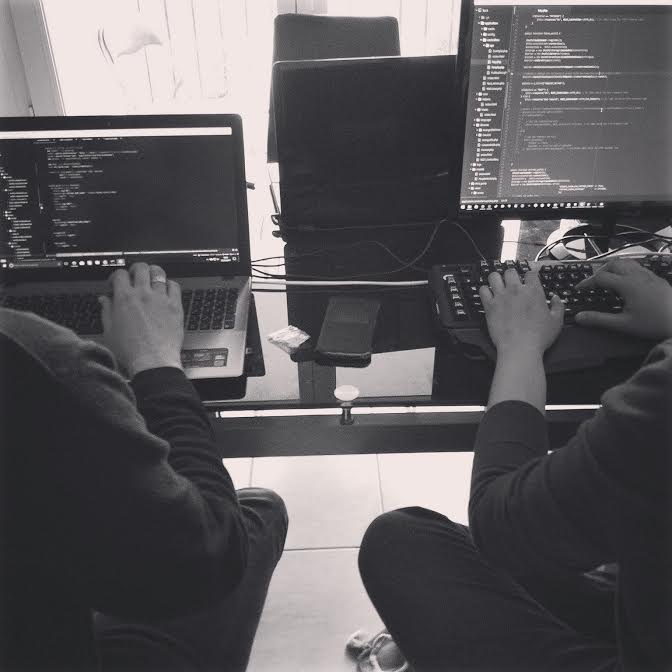 SynappsGroup's tweet photo. Ca code à fond! #saturdaydev https://t.co/TYEZ1bYEPl