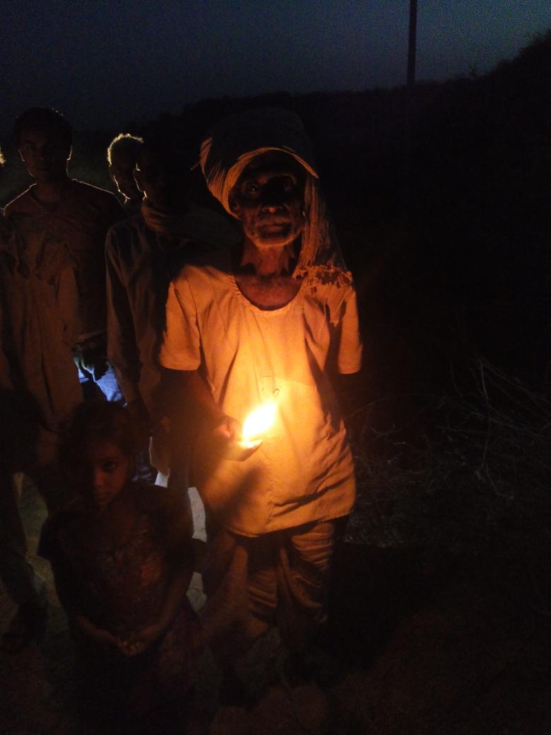 prabhatmisra's tweet photo. @earthhour #Aasayi Vill did it again &amp; organized #EarthHour2017. Village is participating since 2012. #ChangeClimateChange #madeinEarthHour https://t.co/klEn5y88KV