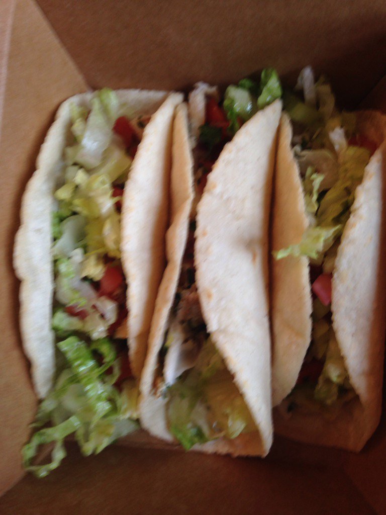 kymware_kym's tweet photo. Summer must be close. Ray Rey's is open...missed these beauties👍🏿 https://t.co/8Ym5QyViuU
