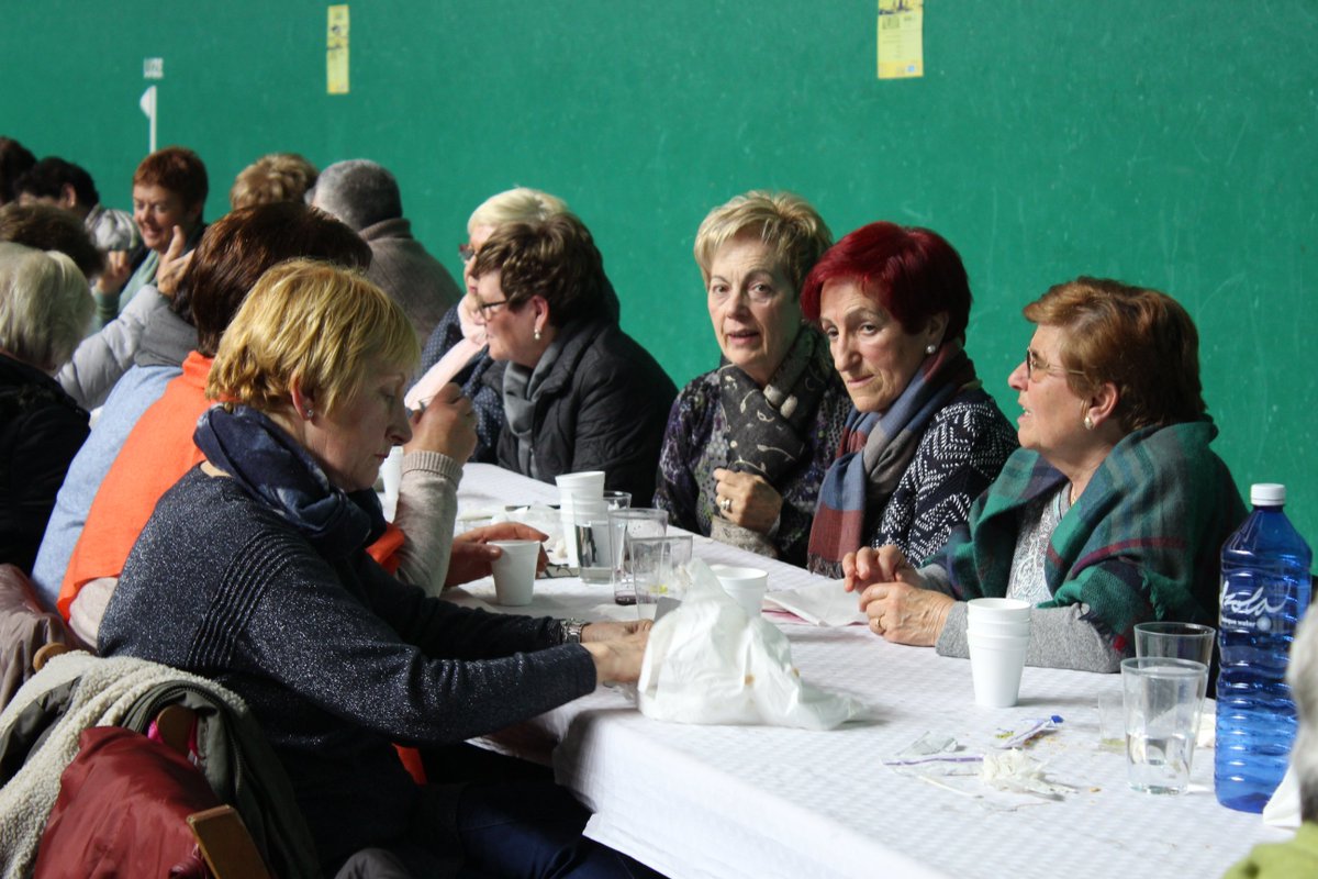 Guka.eus tweet media