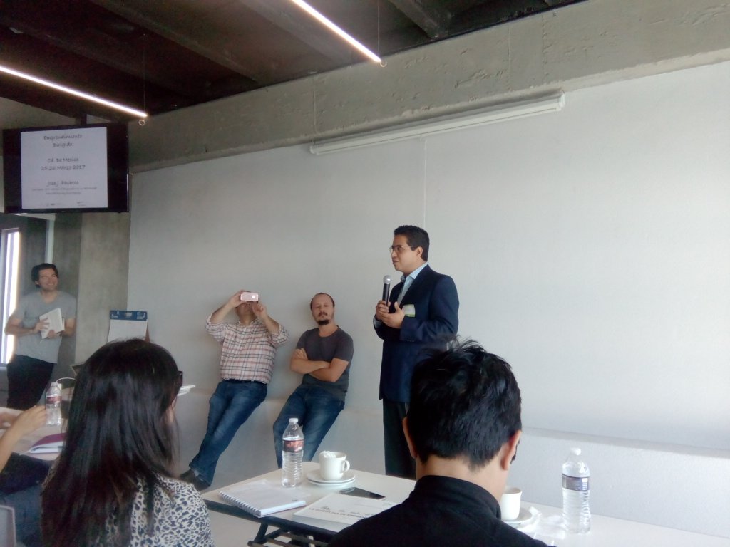 IS_CUCEA's tweet photo. Estamos presentes en el taller de Emprendimiento Dirigido de @MITEFMexico e @INADEM_SE https://t.co/HUaniIq1qx